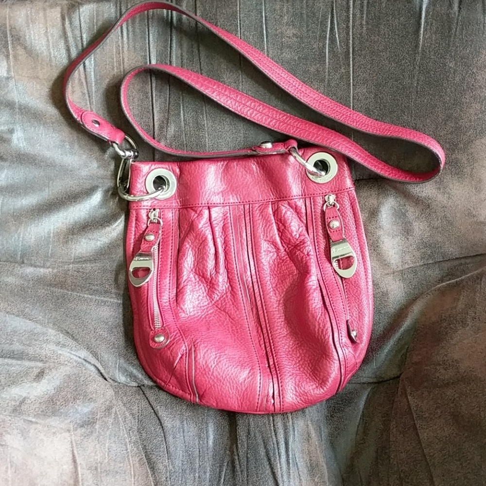B. Makowsky cross body purse